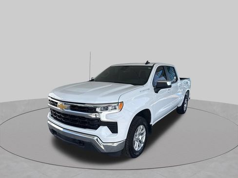 Used 2023 Chevrolet Silverado 1500 LT AWD/4WD image 15