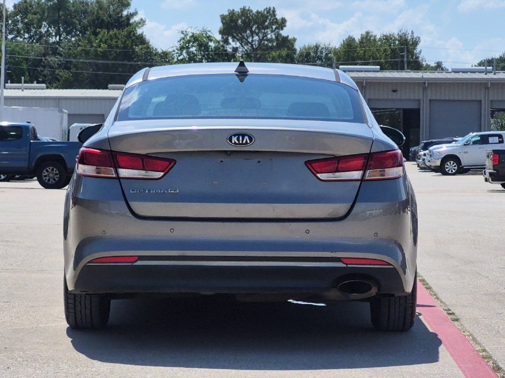Used 2018 Kia Optima LX FWD image 5