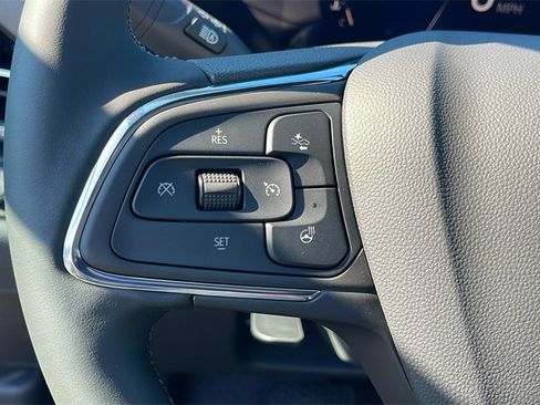 New 2025 Buick Envista Avenir image 24