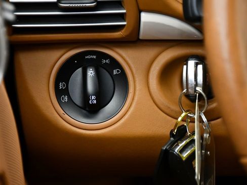 Used 2009 Porsche 911 Turbo image 32