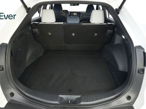 Used 2023 Subaru Solterra AWD image 8