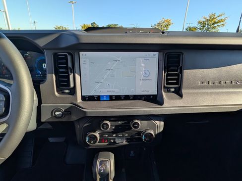 New 2025 Ford Bronco Big Bend image 15