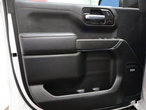 Used 2021 GMC Sierra 1500 AT4 w/ AT4 Premium Package AWD/4WD image 38