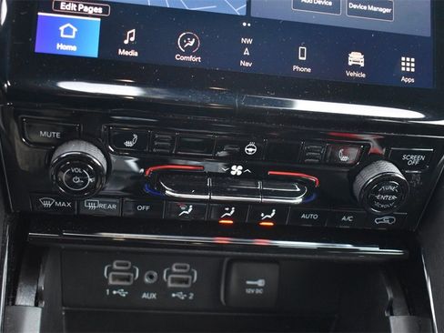 Used 2023 Jeep Grand Cherokee L Limited image 37