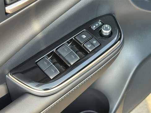 New 2026 Toyota Crown Nightshade image 10