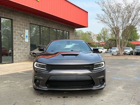 Used 2022 Dodge Charger GT w/ Blacktop Package image 5