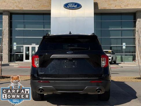 Certified 2024 Ford Explorer XLT w/ Equipment Group 202A image 22