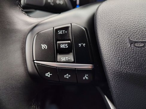 Used 2024 Ford Escape Active image 10