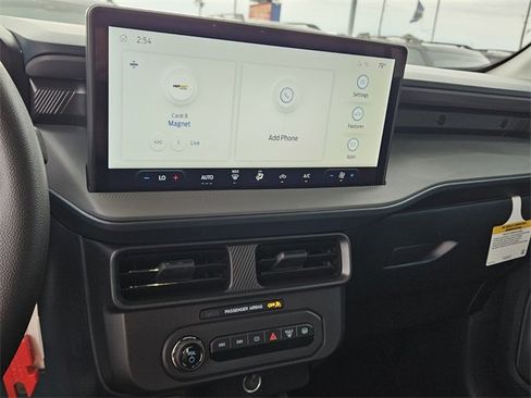 New 2025 Ford Maverick XL image 21