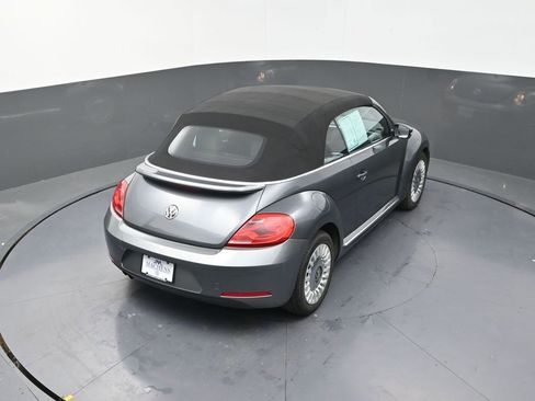 Used 2013 Volkswagen Beetle 2.5 image 19