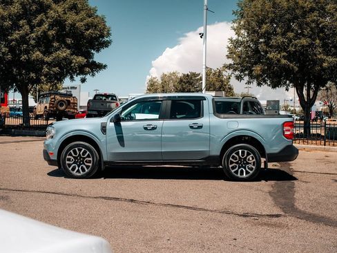 Used 2024 Ford Maverick Lariat FWD image 4