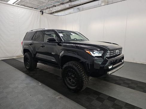 Used 2026 Toyota 4Runner Limited w/ Tow Technology Package AWD/4WD image 3