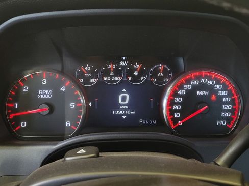 Used 2016 GMC Sierra 1500 Denali w/ Enhanced Driver Alert Package AWD/4WD image 23