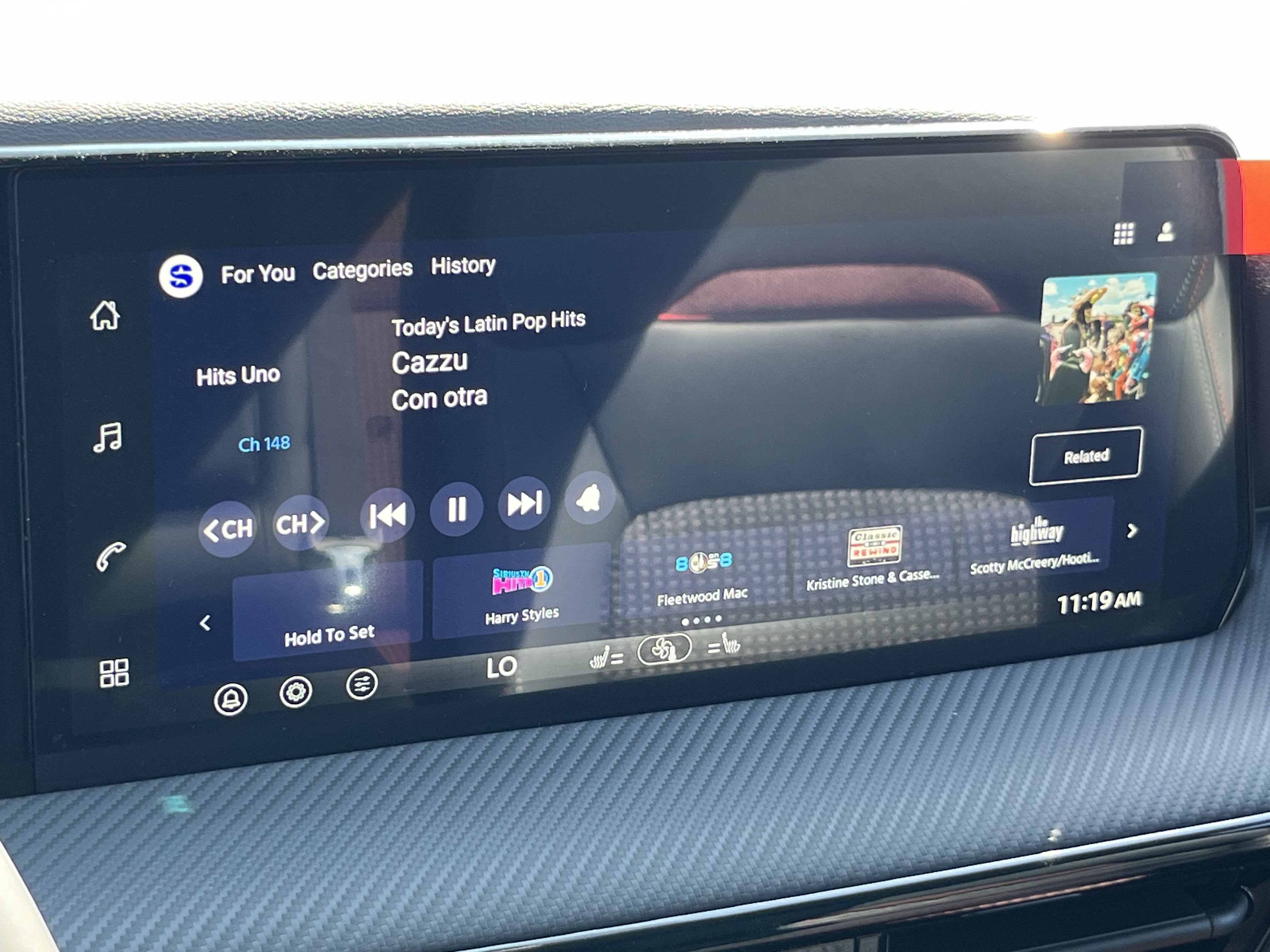 New 2027 Nissan Kicks SR AWD/4WD image 31