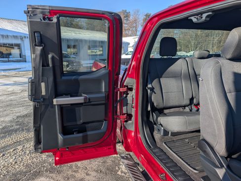 Used 2020 Ford F150 XLT w/ Equipment Group 301A Mid image 41