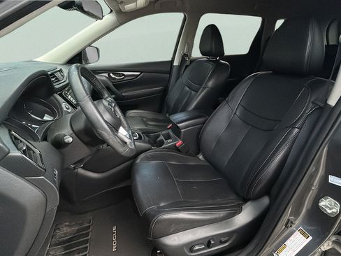 Used 2019 Nissan Rogue SL FWD image 12