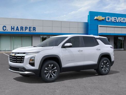 New 2026 Chevrolet Equinox LT w/ Safety and Technology Package AWD/4WD image 2