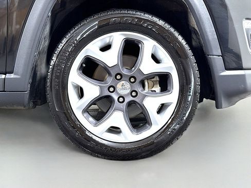 Used 2020 Jeep Compass Limited image 39