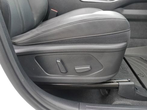 Used 2022 Kia Sorento SX AWD/4WD image 13