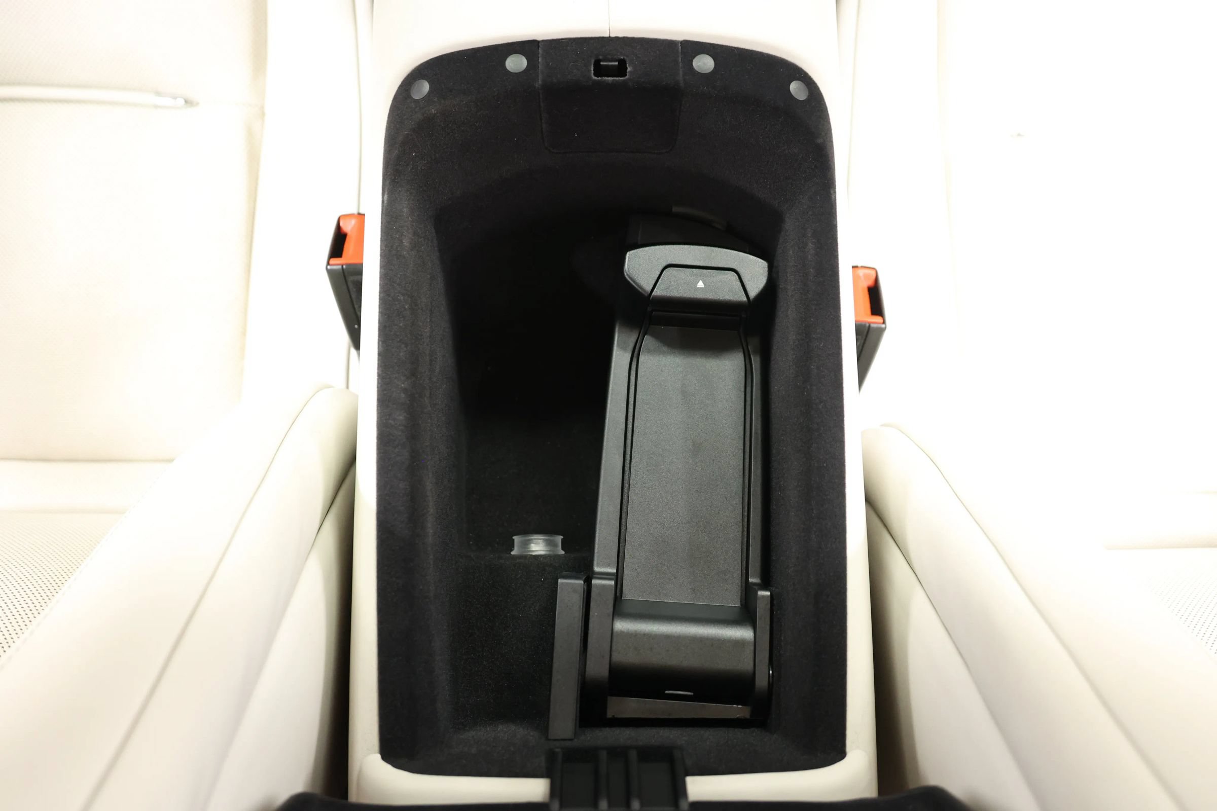 Used 2017 Rolls-Royce Wraith RWD image 60