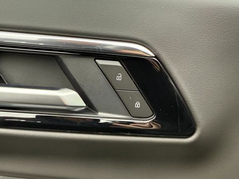 New 2026 Chevrolet Tahoe LS image 14