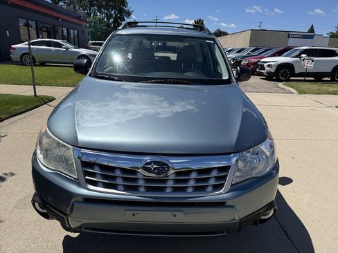 Used 2011 Subaru Forester 2.5X w/ Alloy Wheel Value Pkg AWD/4WD image 2