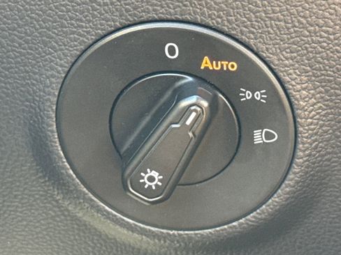 Certified 2023 Volkswagen Taos S image 30