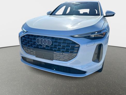 New 2025 Audi Q5 Premium Plus image 8