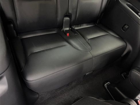 Used 2023 MAZDA CX-9 Touring image 41