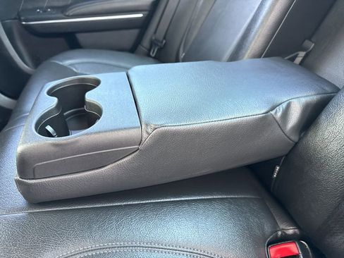 Used 2016 Dodge Charger SE w/ Power Sunroof Group image 14