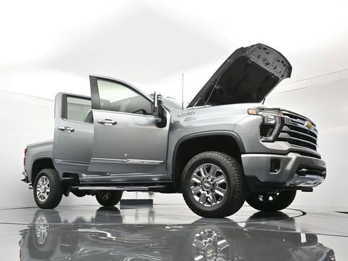 New 2026 Chevrolet Silverado 2500 High Country w/ High Country Premium Package AWD/4WD image 52