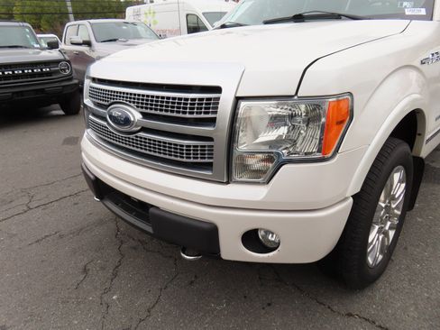 Used 2011 Ford F150 Platinum image 9