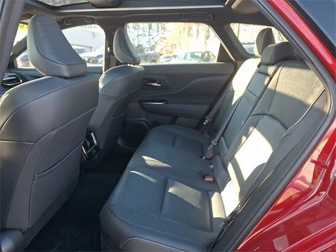 Used 2025 Toyota Crown Signia Limited image 10