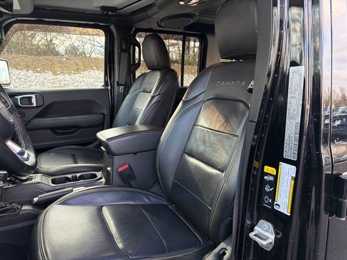 Used 2021 Jeep Wrangler Unlimited Sahara image 8