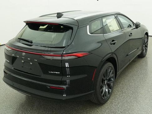 New 2026 Toyota Crown Signia AWD/4WD image 39