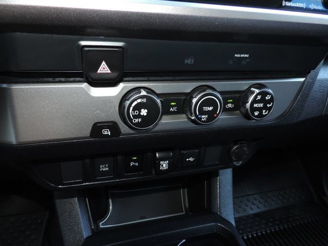 Used 2020 Toyota Tacoma SR5 RWD image 26