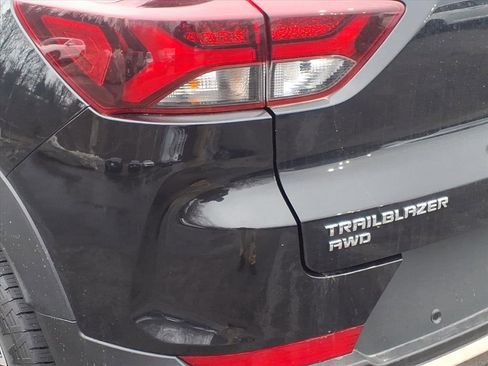 Used 2023 Chevrolet TrailBlazer ACTIV w/ Convenience Package image 9
