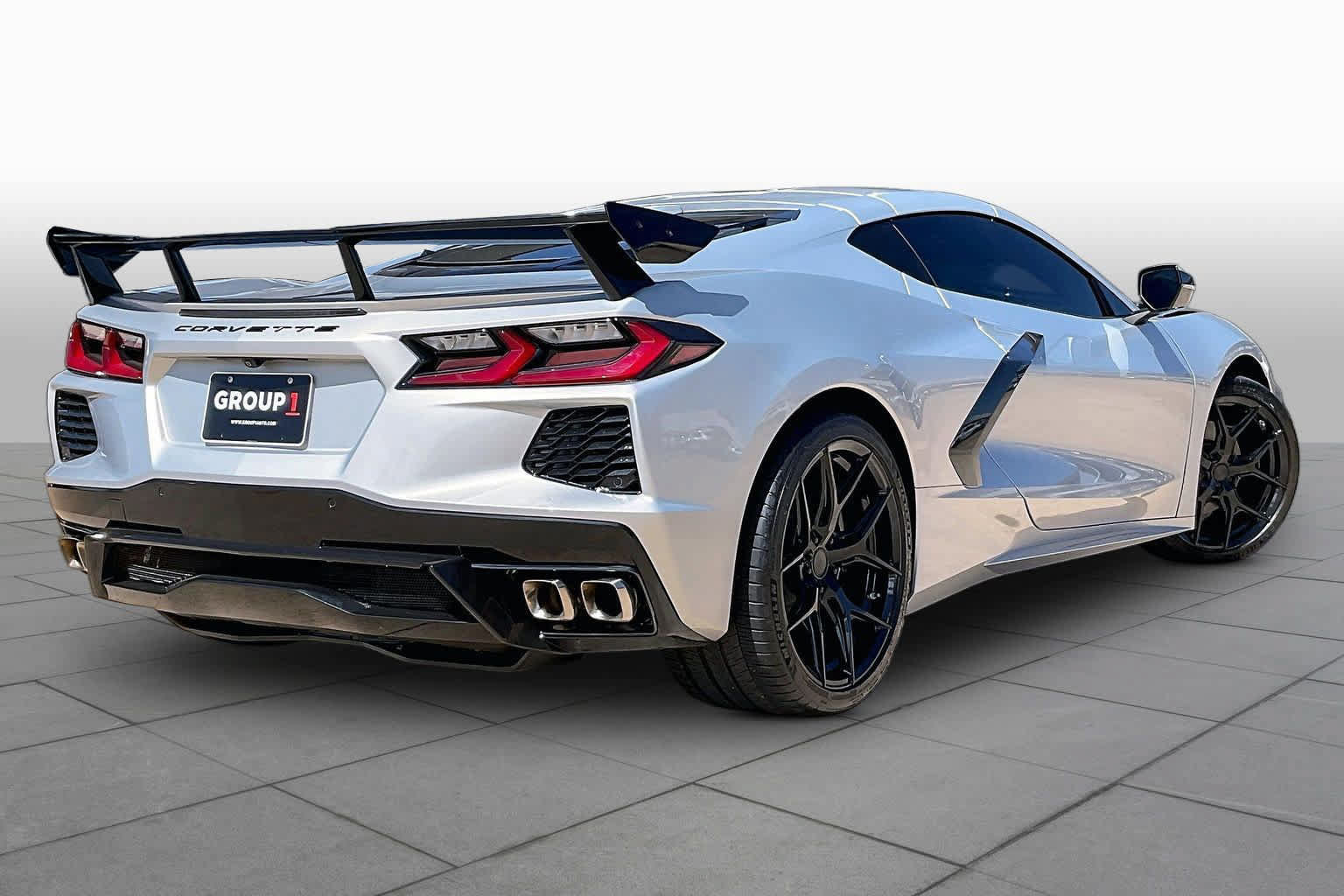 Used 2024 Chevrolet Corvette Stingray Premium Cpe w/ 3LT RWD image 13