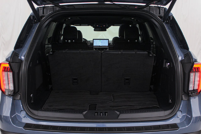 New 2026 Ford Explorer ST w/ Sun And Sound Package AWD/4WD image 7