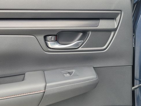Used 2024 Honda CR-V Sport image 15