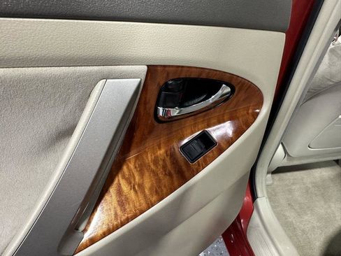 Used 2009 Toyota Camry LE image 19