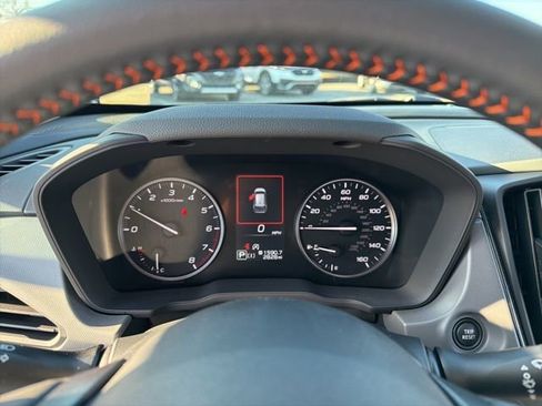 Used 2025 Subaru Crosstrek 2.5i Limited w/ Crosstrek Mirror Package image 23