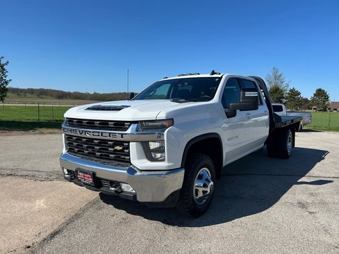 Used 2022 Chevrolet Silverado 3500 LT image 1