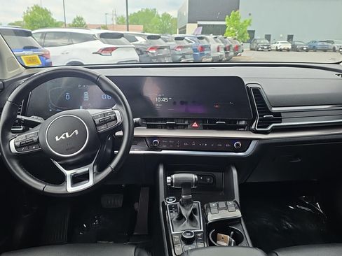 Certified 2023 Kia Sportage EX FWD image 14