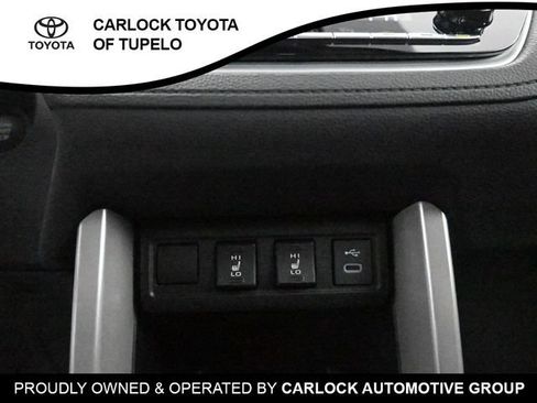 Used 2025 Toyota Corolla Cross XLE w/ Convenience Package AWD/4WD image 14