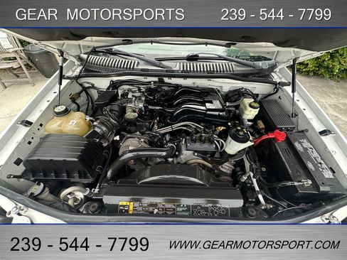 Used 2005 Mercury Mountaineer Convenience image 12