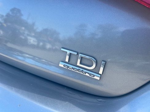 Used 2014 Audi A8 L TDI w/ Premium Package image 8