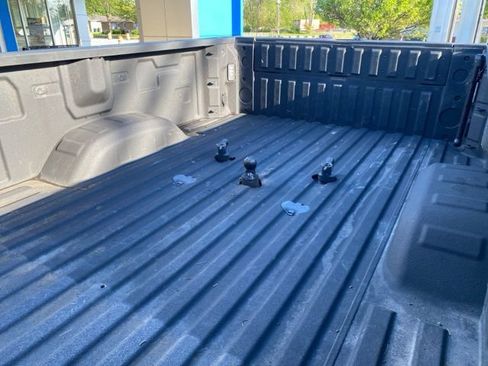 Used 2024 Chevrolet Silverado 3500 High Country w/ High Country Premium Package AWD/4WD image 9