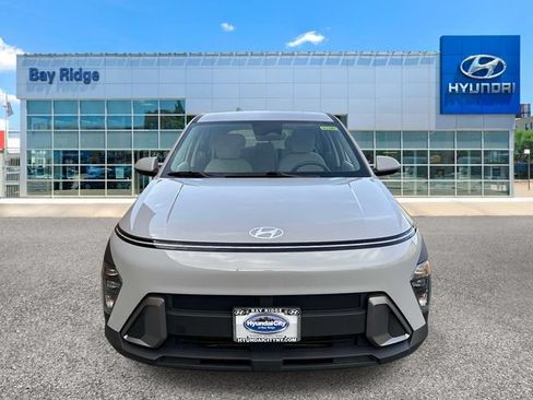 Used 2024 Hyundai Kona SE FWD image 10