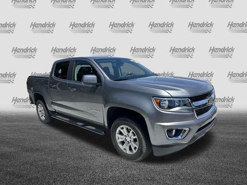 Used 2019 Chevrolet Colorado LT w/ LT Convenience Package RWD image 2